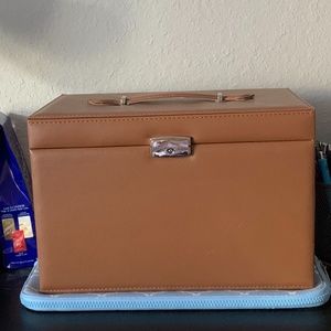jewelry box